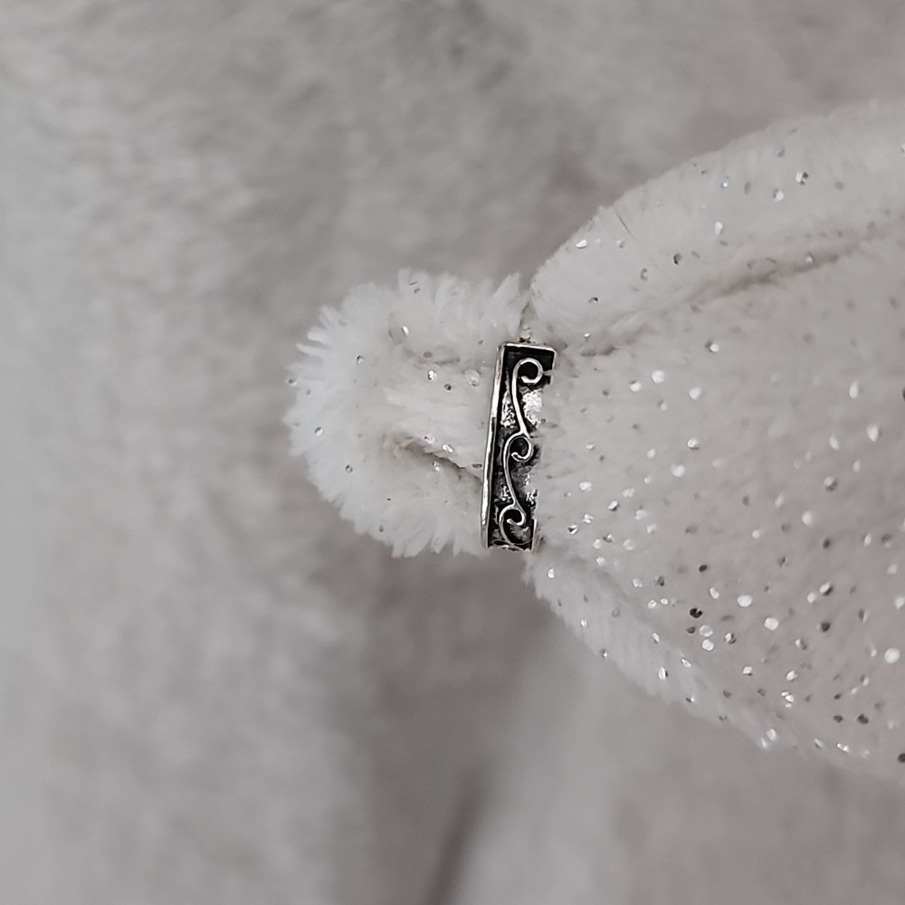Ocean Wave Themed Silver Plated Fashion Ring